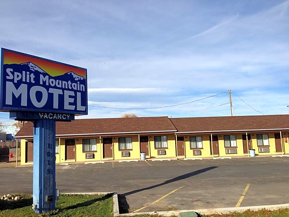 Split Mountain Motel