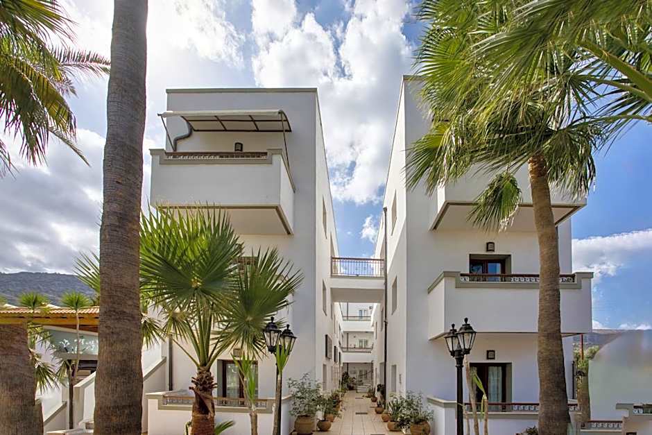 Bella Elena by Estia