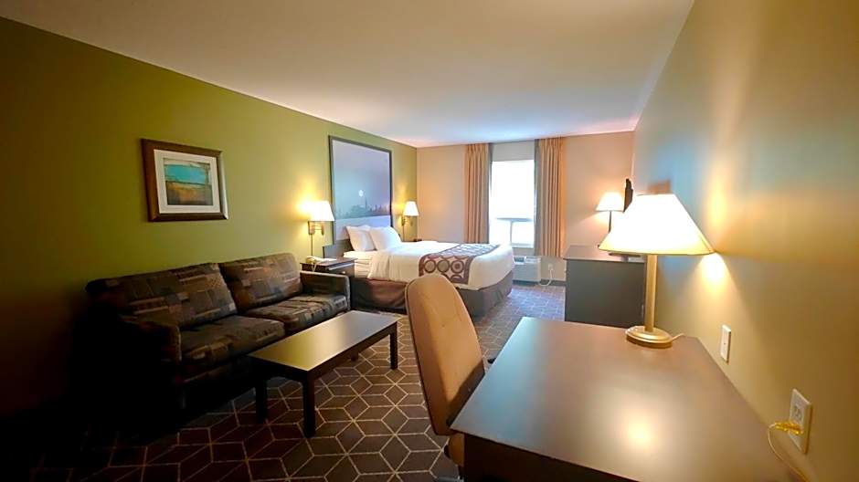 Super 8 by Wyndham Midland