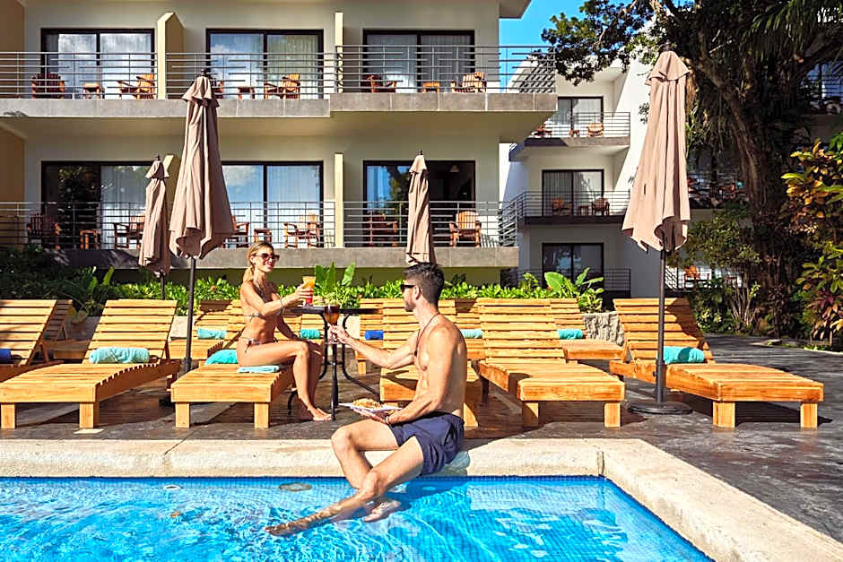 Cristalino Lagoon Front Hotel, Restaurant & Spa