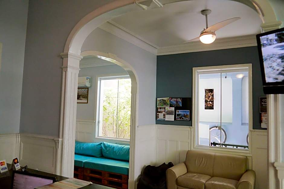 Mango Tree Ipanema Hostel