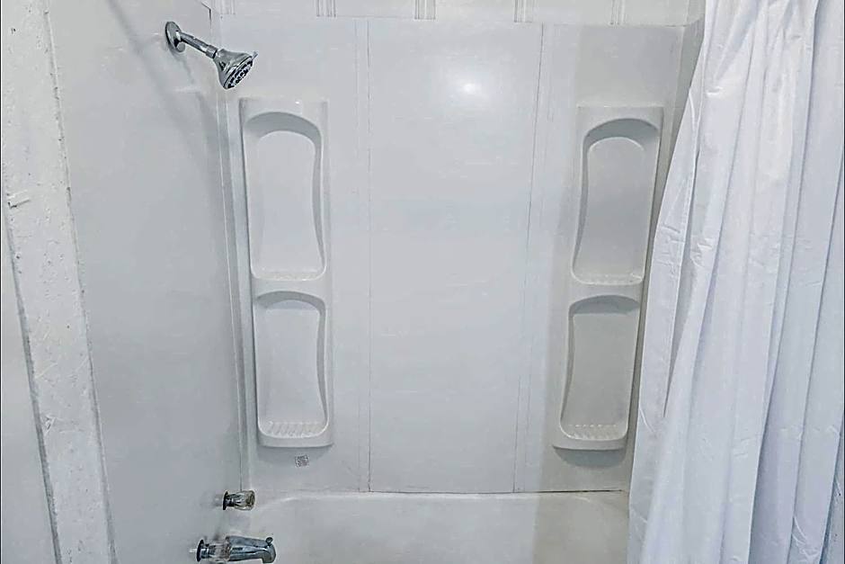 Budget Inn By OYO Palestine TX Hwy 79