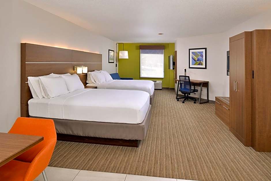 Photo 1 of 8 of Executive 1 King Bed Suite