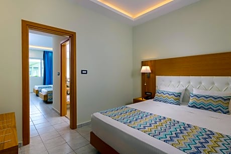 Standard Family Room