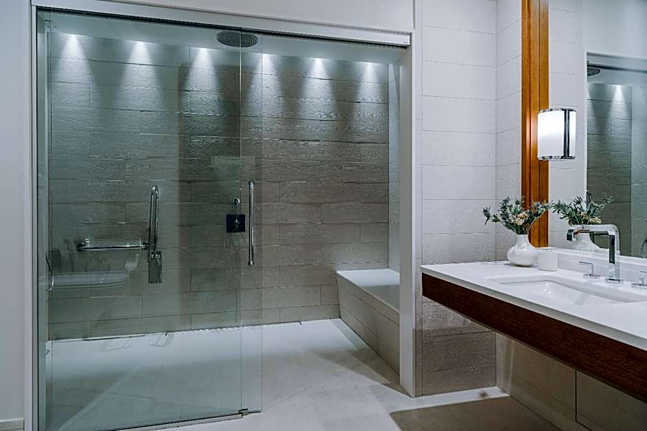 Regent Porto Montenegro By IHG