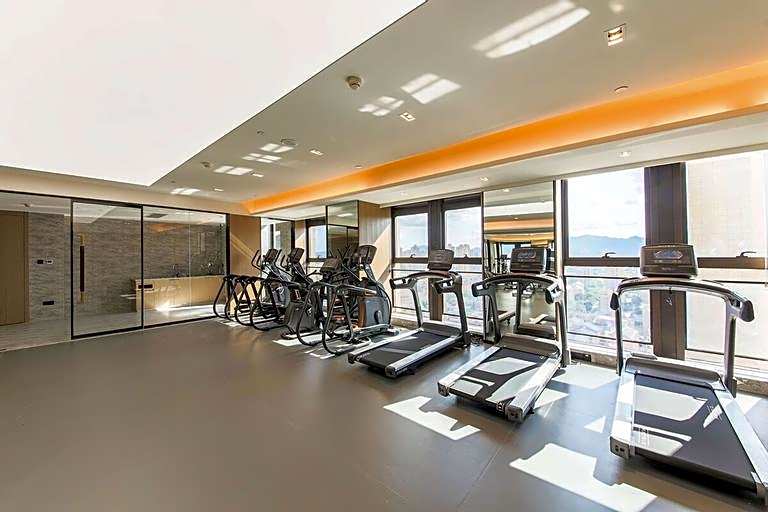 Howard Johnson by Wyndham Longxiang Hotel Ningbo