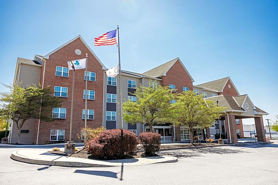 Parkview Inn & Suites, Lancaster Amish Country, PA