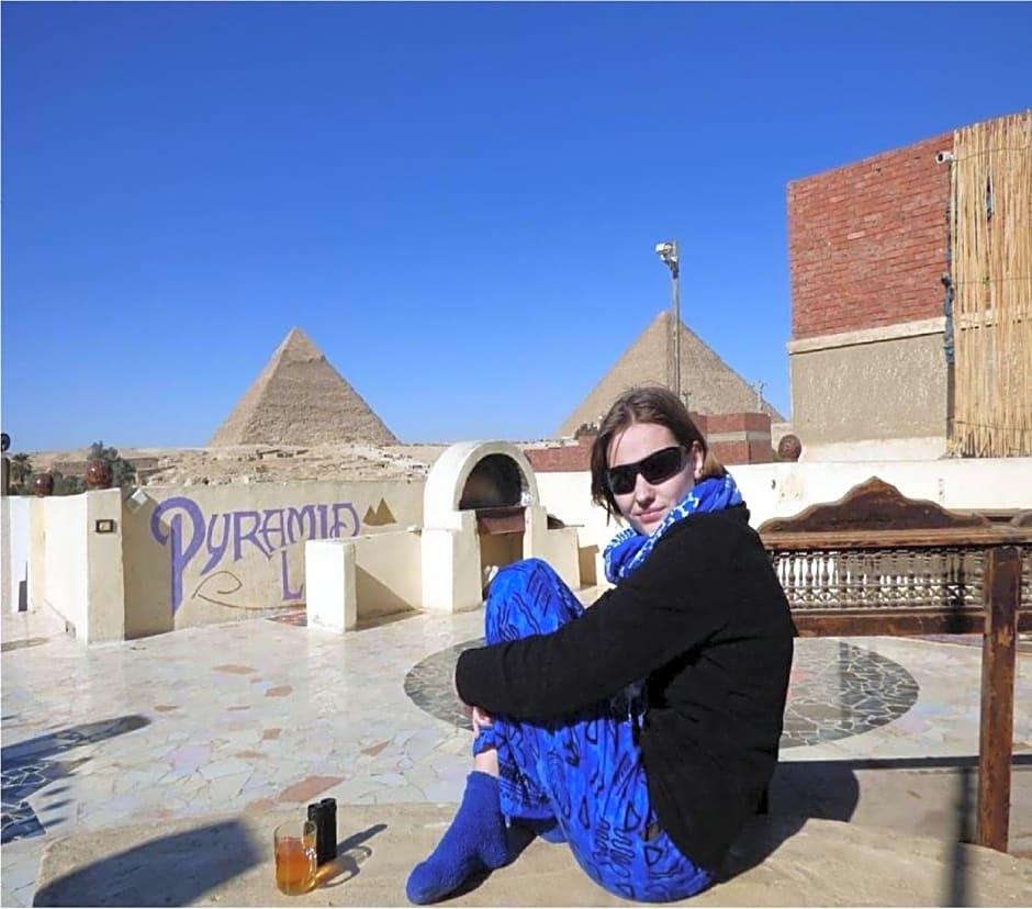 Anubis kingdom Pyramids View