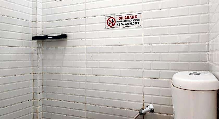 Super OYO 91497 Waskita Residence Syariah