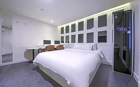 Winner Hotel