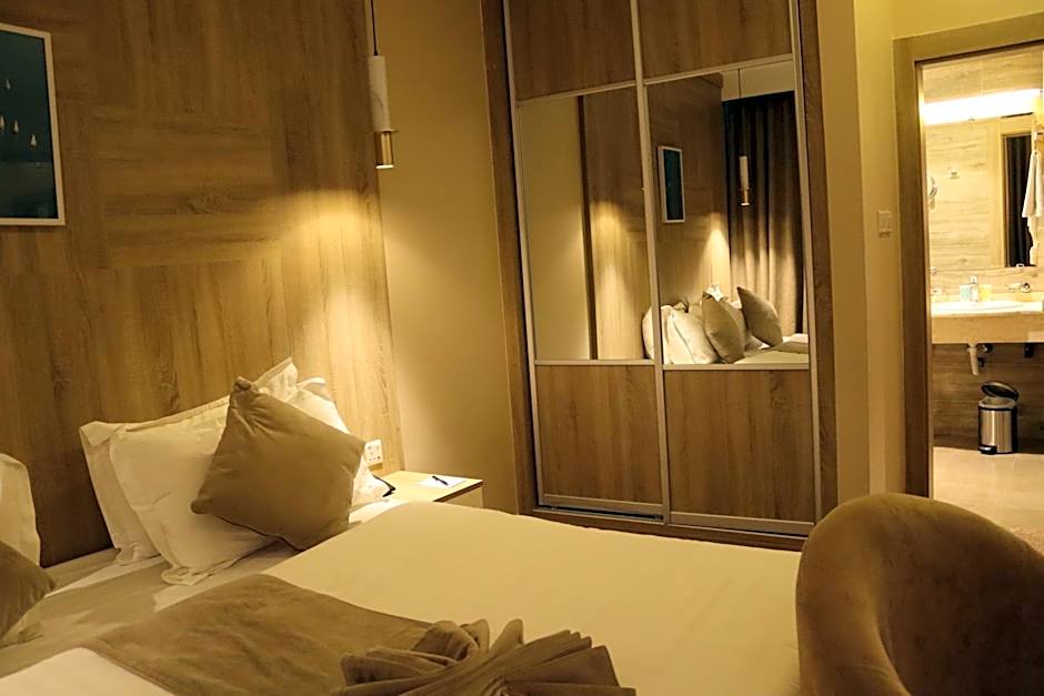 Twins Boutique Hotel