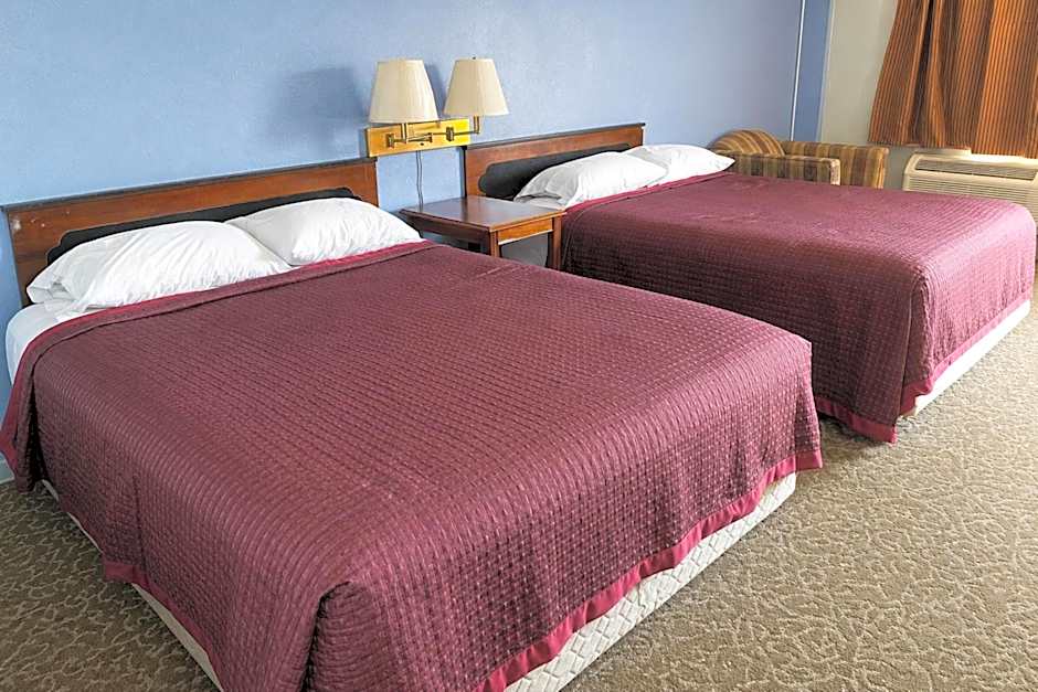 Gray Plaza Motel Benton Rend Lake I-57