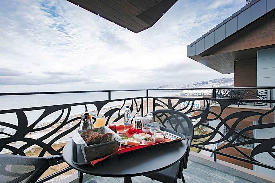 Peerless Villas Hotel