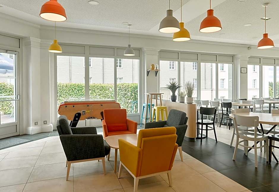 B&B HOTEL près de Disneyland Paris