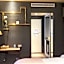 Yomi Hotel - ShuangLian MRT