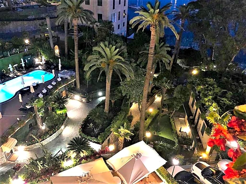 Hotel Metropole