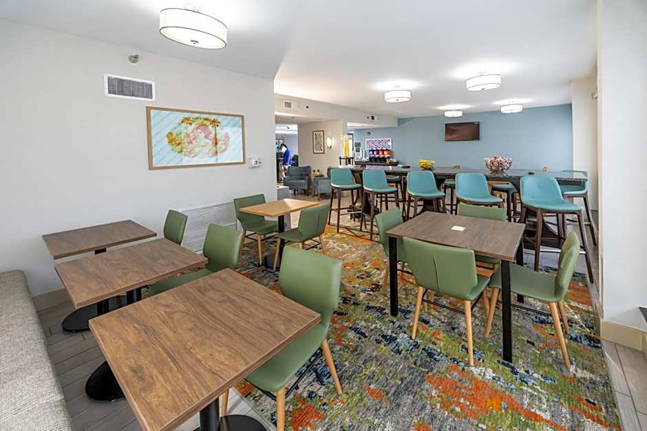 Hampton Inn By Hilton Tampa-International Airport/Westshore