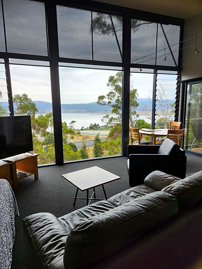 Tamar Ridge Winery Apartments