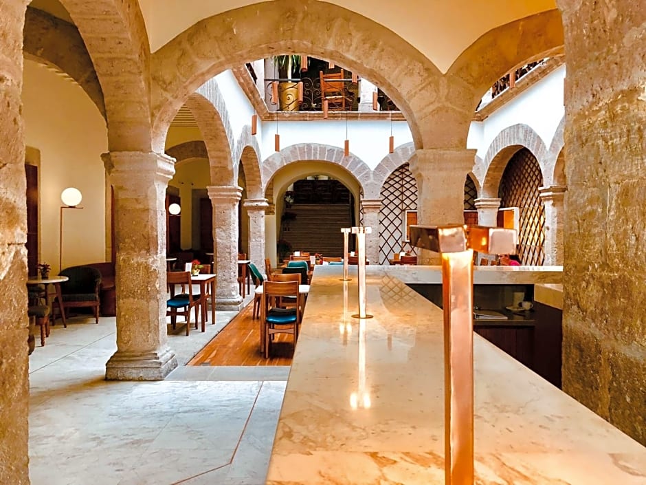 Hotel Herencia By Hosting House