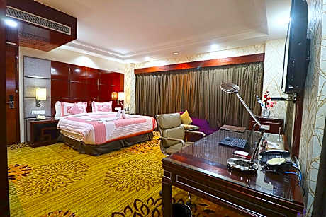 Premium Suite