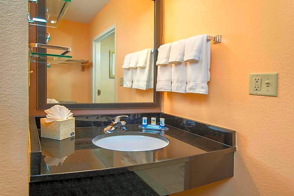 Fairfield Inn & Suites by Marriott Frederick