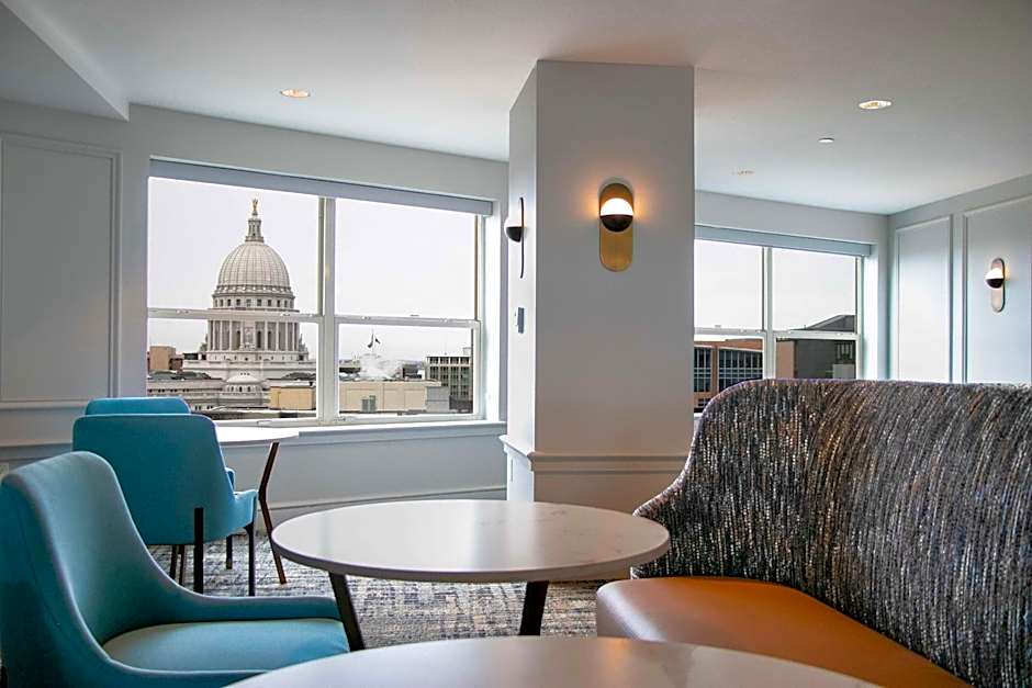 Hilton Madison Monona Terrace