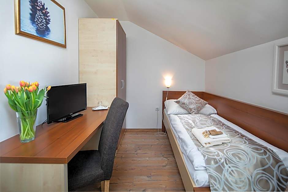 Hotel Granit Smrekovica