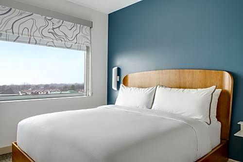 Element Springfield South