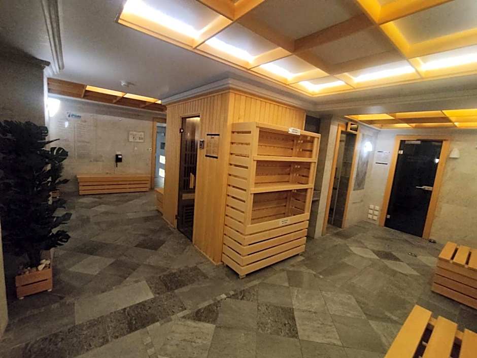 7 Pools SPA Boutique Hotel