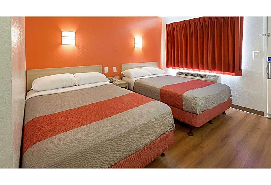 Motel 6-Mcallen, TX