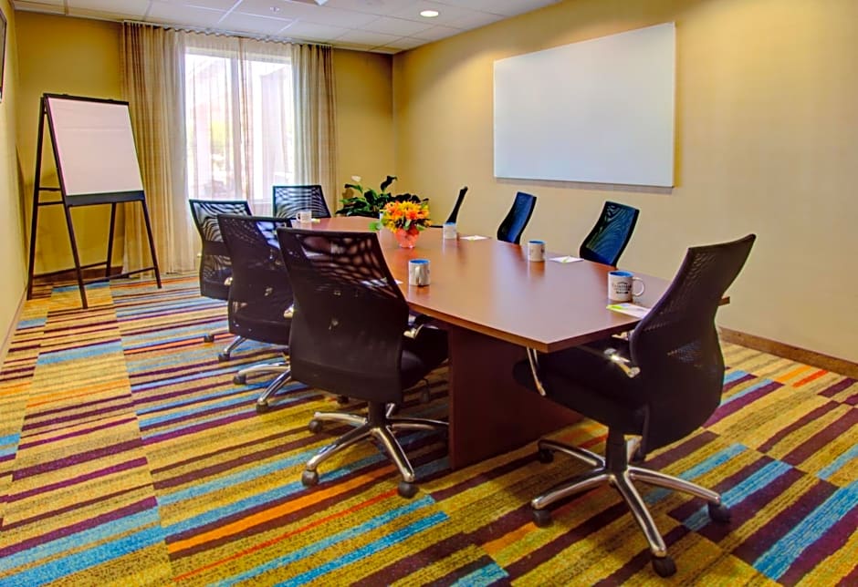 Fairfield Inn & Suites by Marriott Chincoteague Island Waterfront