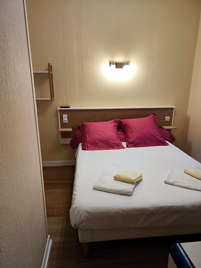 Hotel Du Rocher