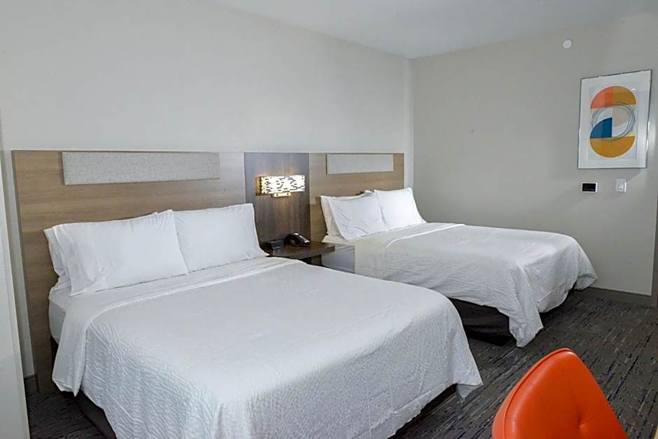 Holiday Inn Express Hotel & Suites Easton By IHG