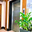 Hotel Baya Phuket - Rooftop Pool, Next to Food Market & Steps to Beach