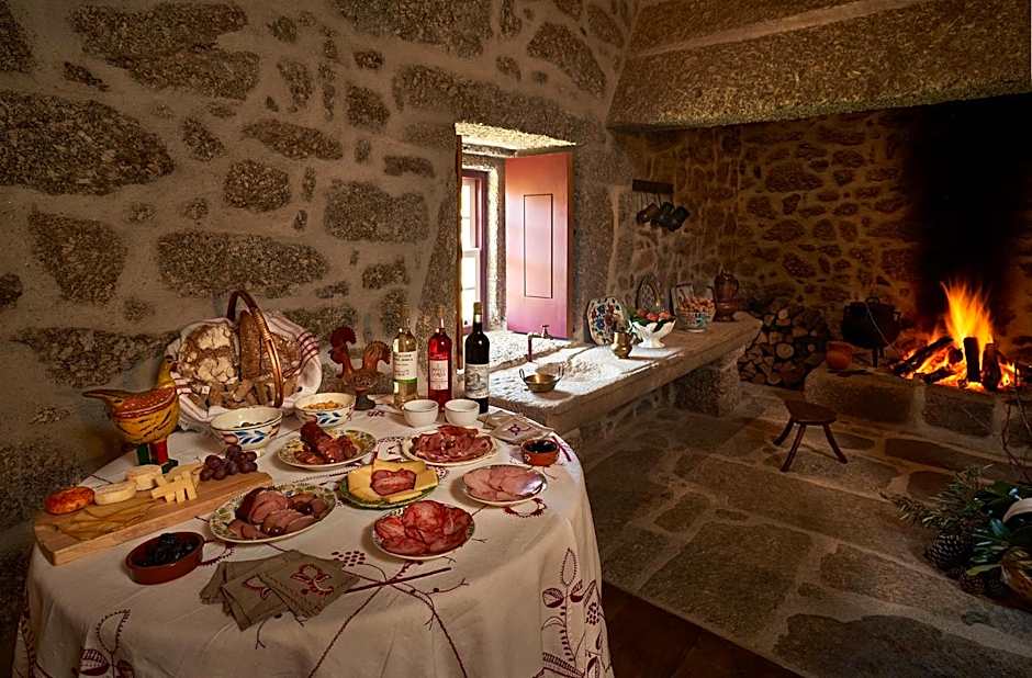 Casa da Portela de Sampriz