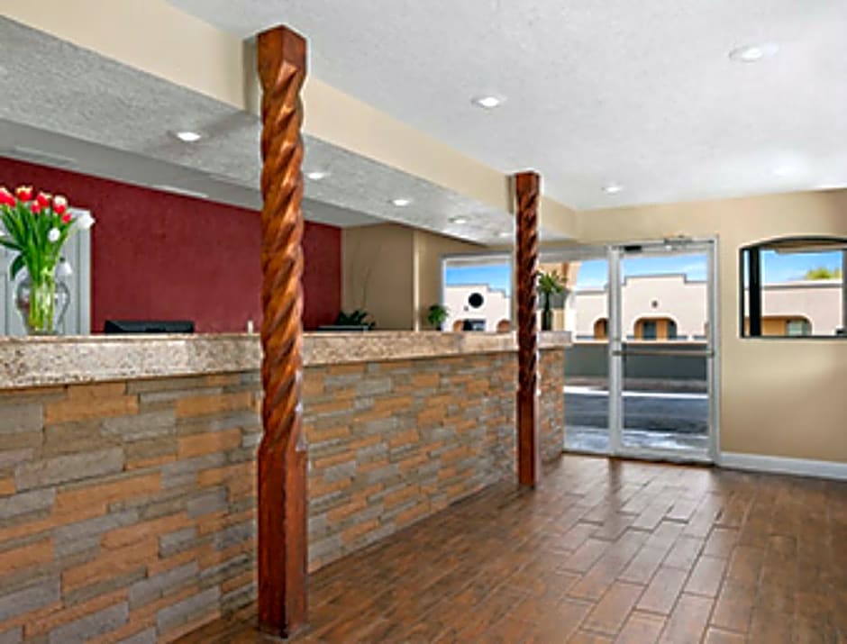 Travelodge by Wyndham Clovis