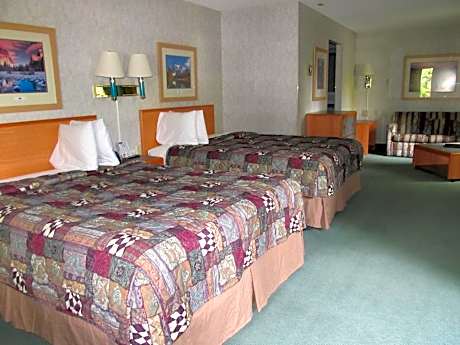 2 Queen Beds Non-Smoking