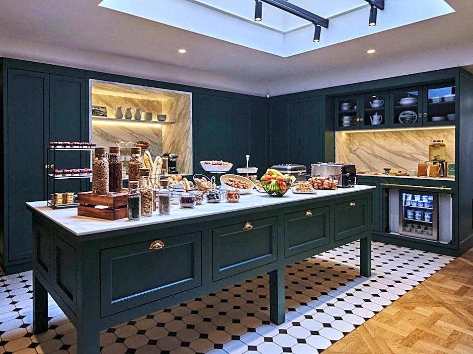 Mercure Versailles Chateau