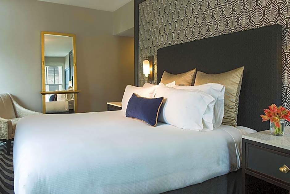 The Allegro Royal Sonesta Hotel Chicago Loop