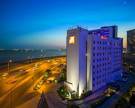 Ibis Istanbul