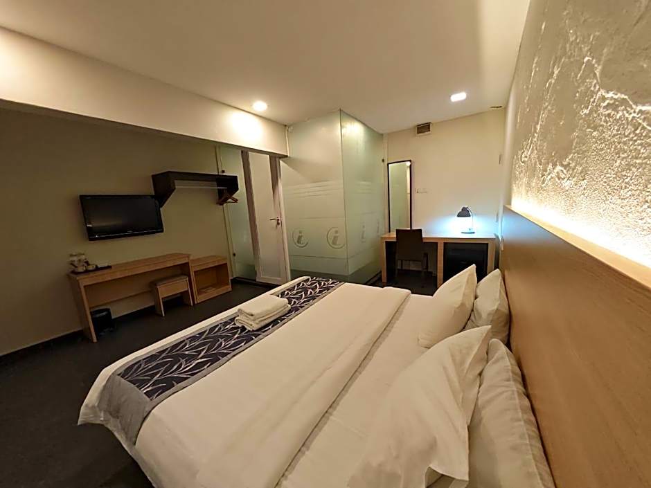 I Garden Hotel