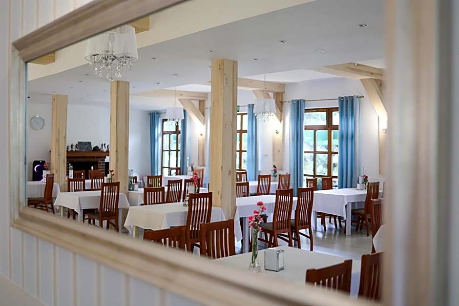 Hotel i Restauracja Borowianka