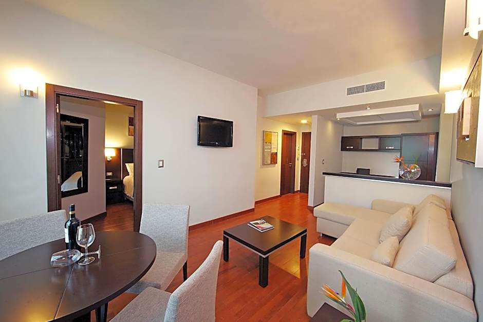 Marriott Executive Apartments Panama City, Finisterre