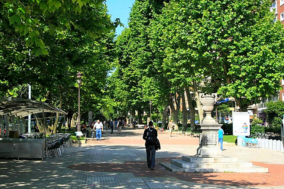Hotel Picos De Europa