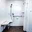 Hampton Inn By Hilton Erie-South