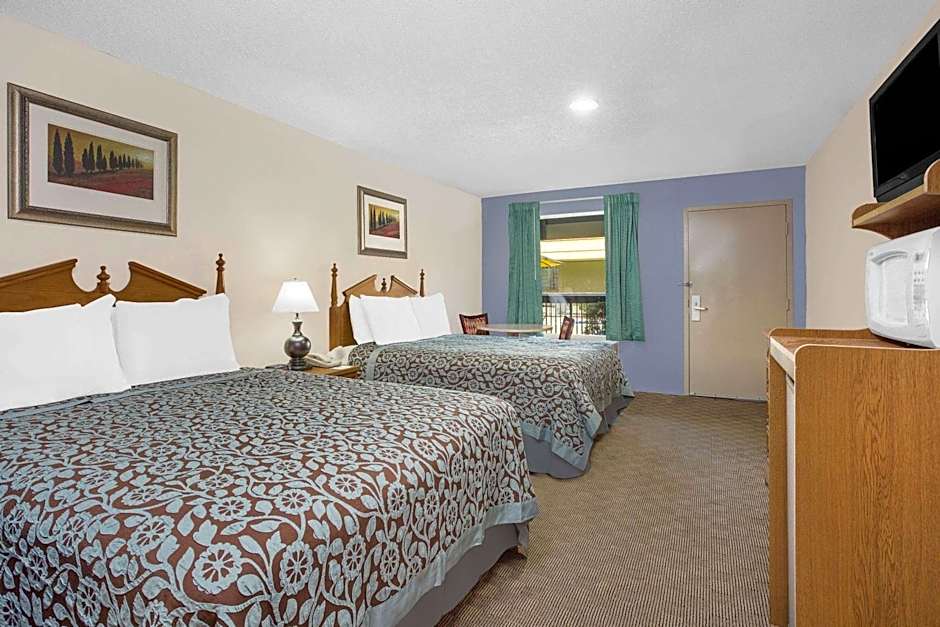 Days Inn by Wyndham Attalla