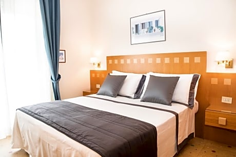 Classic Quadruple Room