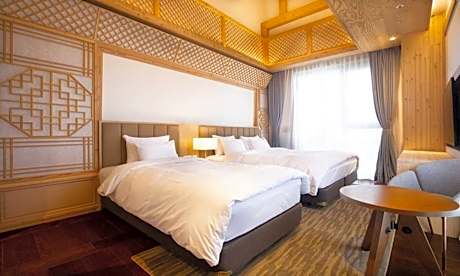 Deluxe Suite Room