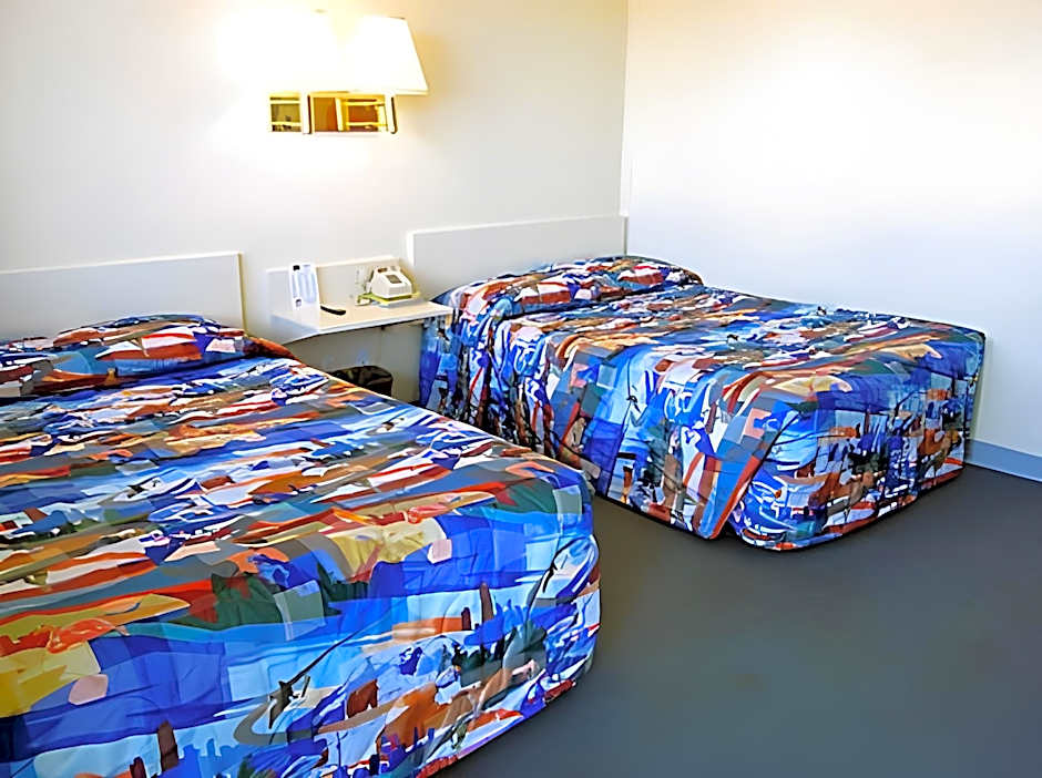 Motel 6-Goodland, KS