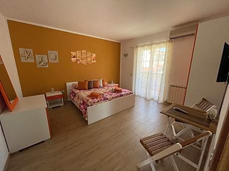 Deluxe Double Room with Balcony